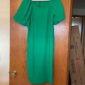 Nina Leonard Green Puff Sleeve Dress